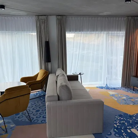 406 Prezydent Biala Perla